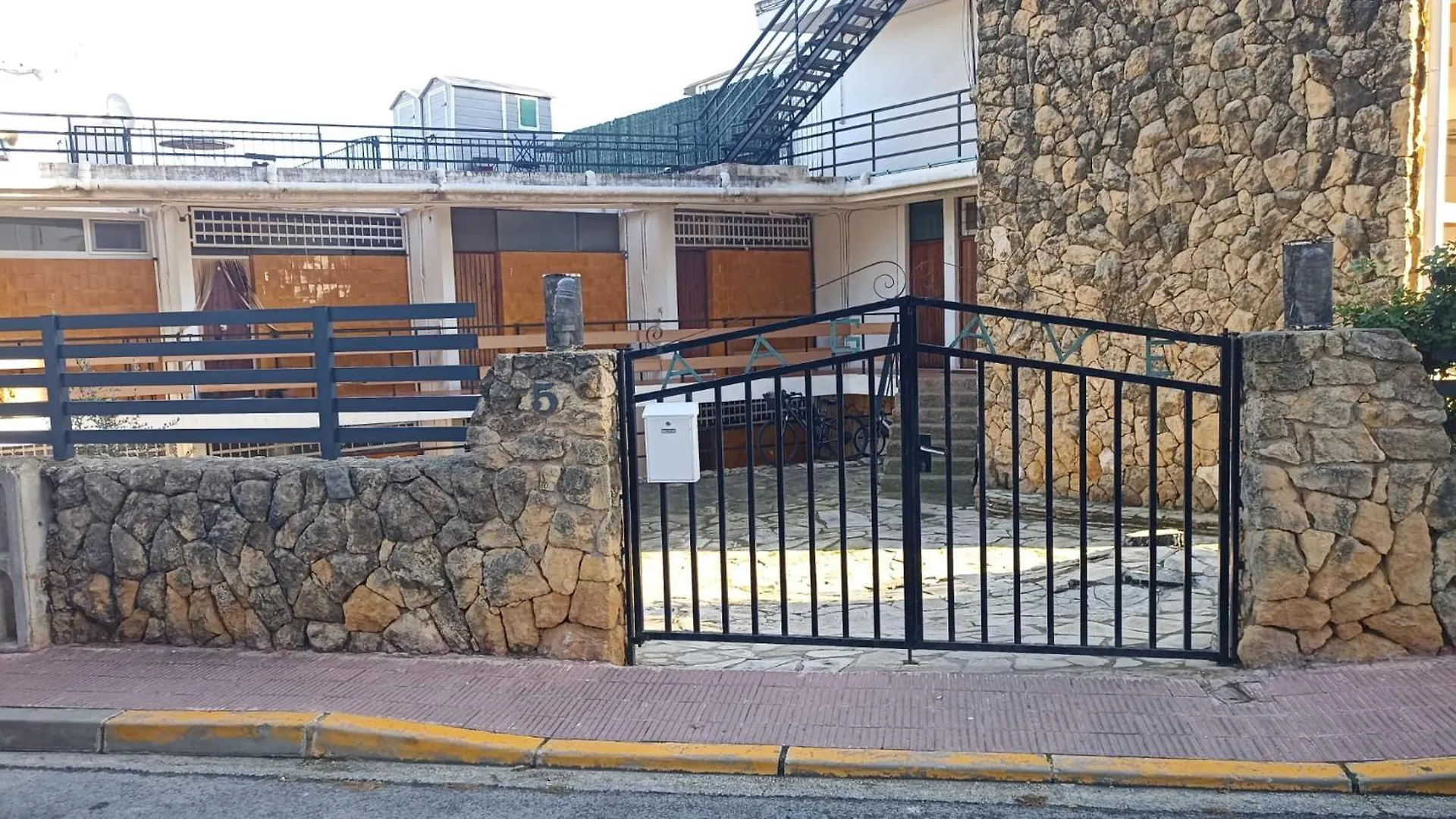 Apartment Estudio En La Playa Molnas